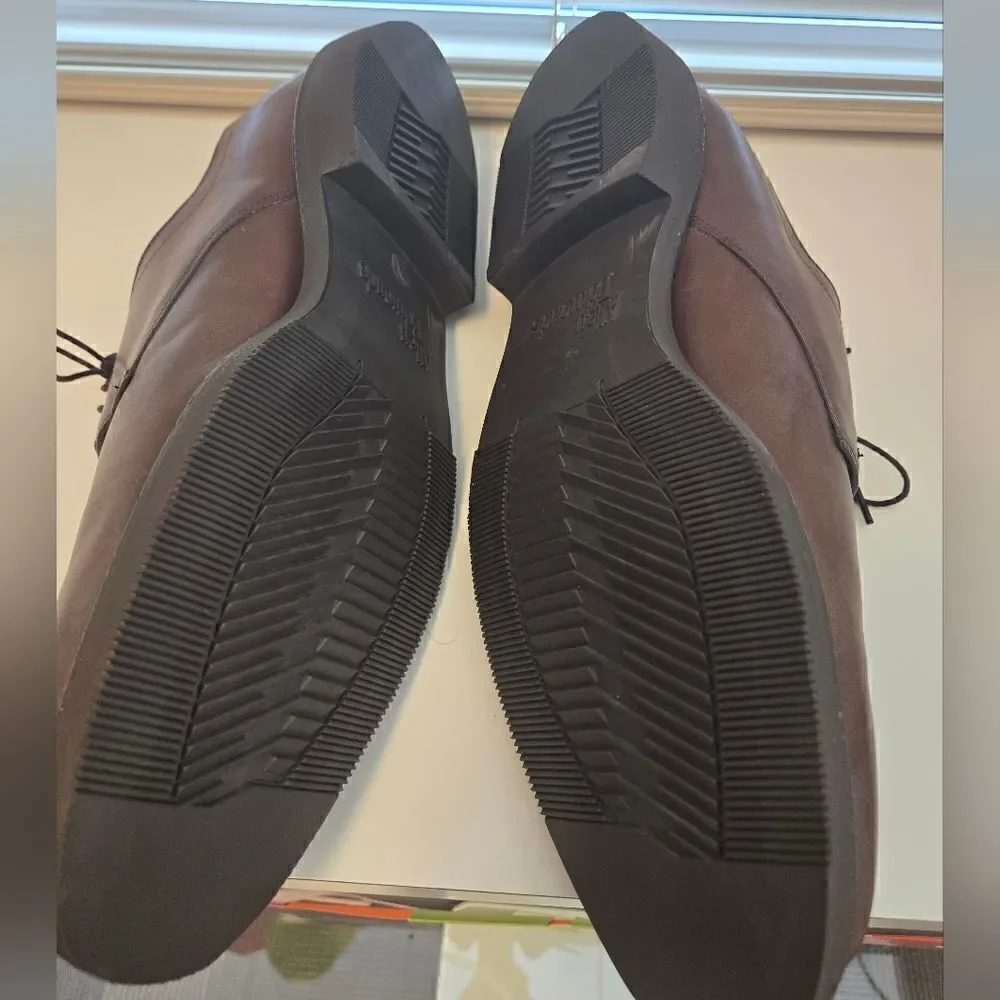 Allen Edmonds Brown Oxford Warren Shoe Never Worn Size 10.5